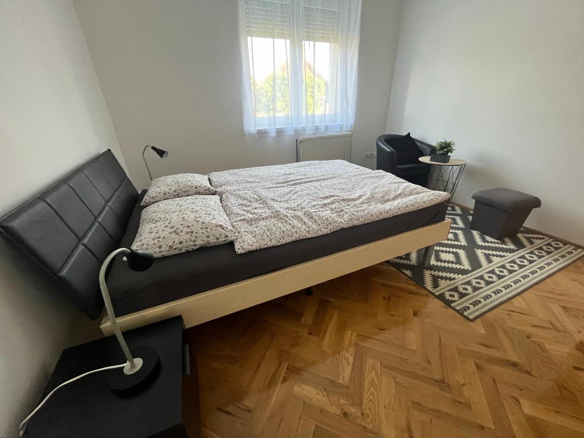 Luca Vendeghaz 1. Apartman Sárvár Extérieur photo